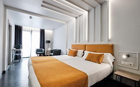 Hotel Lux Santiago